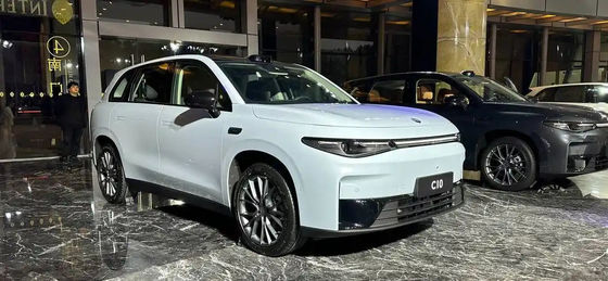 中型クロスオーバー リップモーター C10 グレー530 コンフォート版 電動型ファミリーSUV