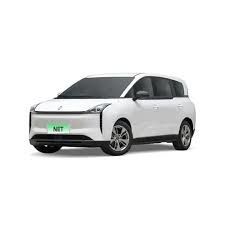 白色 2023 FAW ペンティウム ナット カー 新エネルギー 自動車 電動 MPV
